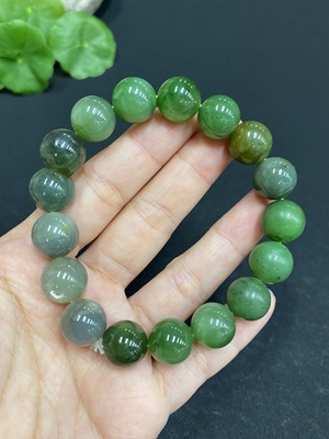 H32814023 Hetian Jade Bracelet, approx. 11.8mm beads, total weight about 45.5g