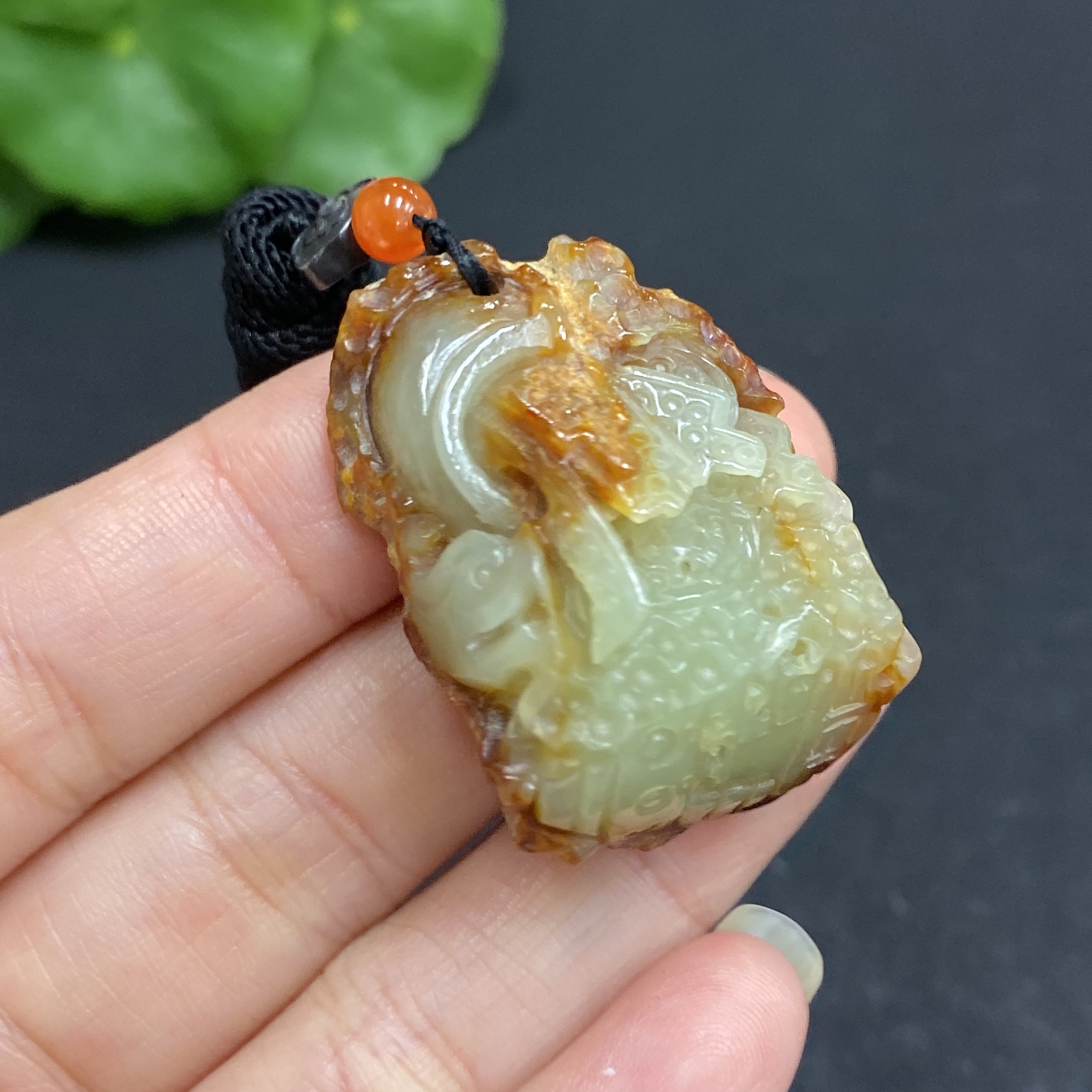 H33880136 Hetian Jade Pendant, Antique-style Piece, Total Weight (Including String) Approx. 19.1g, Undetermined Skin Color Origin