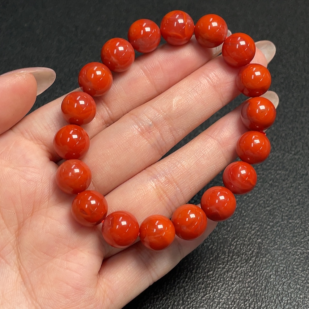 C34992042 Red Agate Bracelet with Visible Organic Matter, Total Weight Approx. 30.05g, Size About 10.4mm