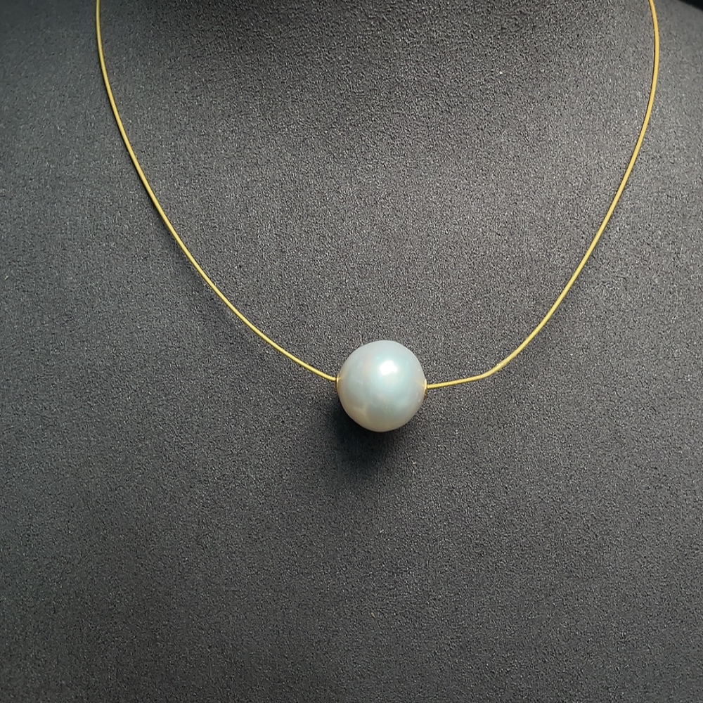 C32784317 Seawater Pearl Pendant Necklace (Non-Gold Chain) with 73% Gold Pendant, Total Weight Approx. 5g Including Chain, Pearl Size About 14.7mm