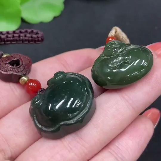 H34062737 Hetian Jade Pendant - Buddha + Ruyi