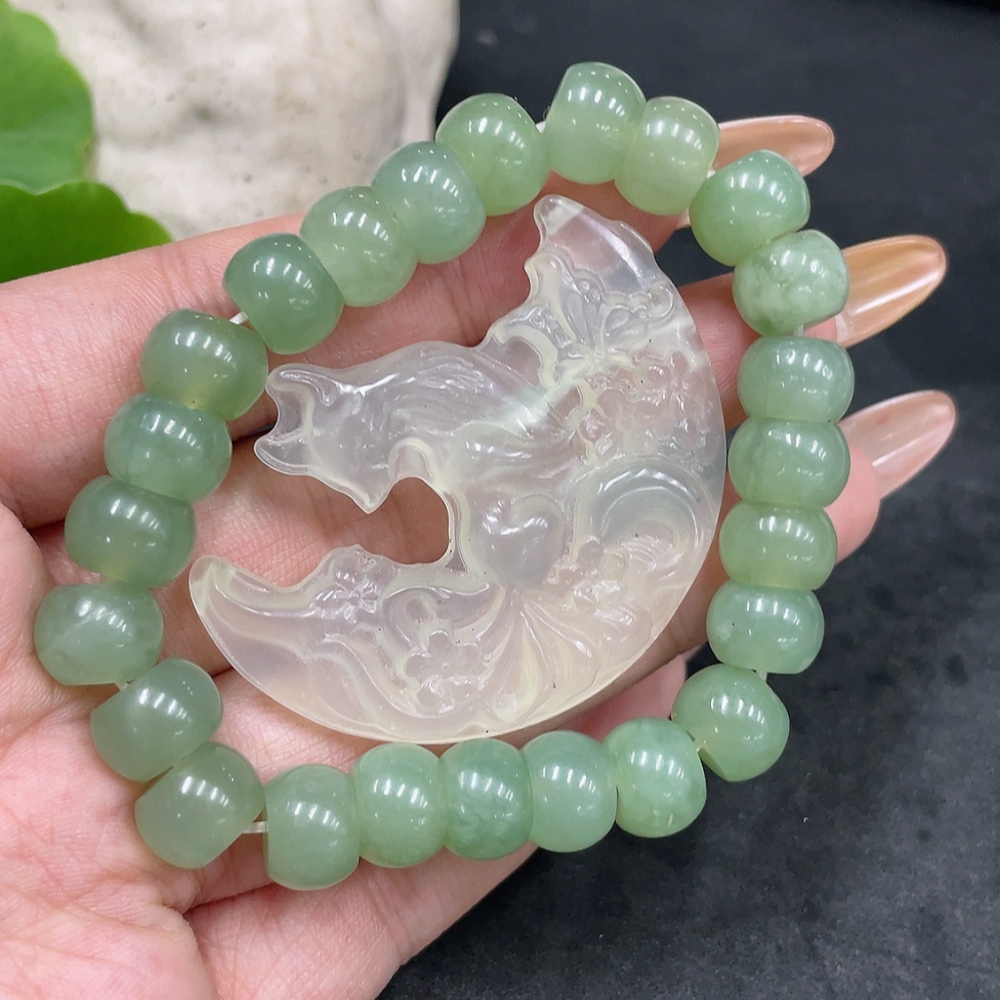 H32796764 Xiuyu (serpentine jade)