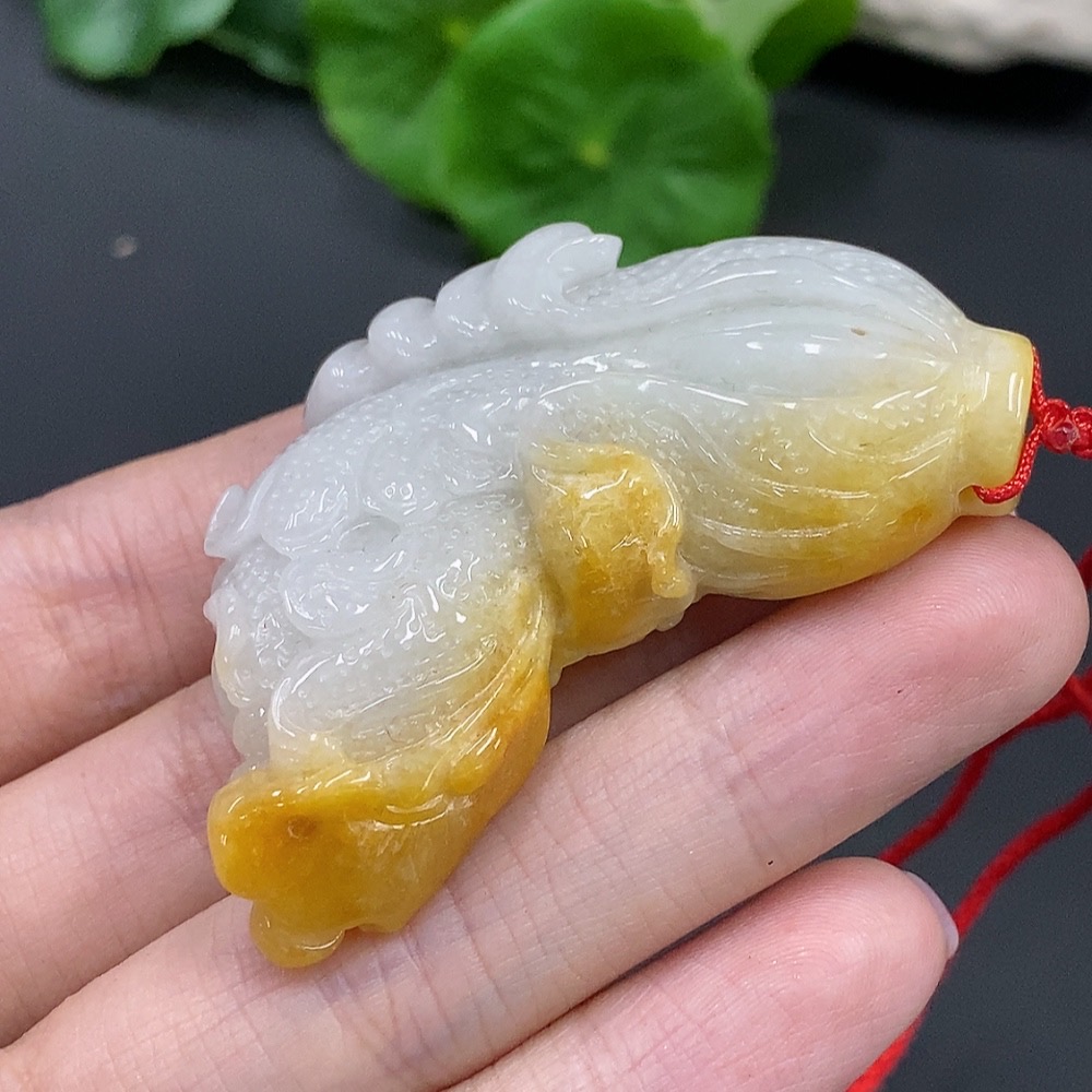 F14565480 Jadeite Cabbage Pendant (Color Origin Undetermined)