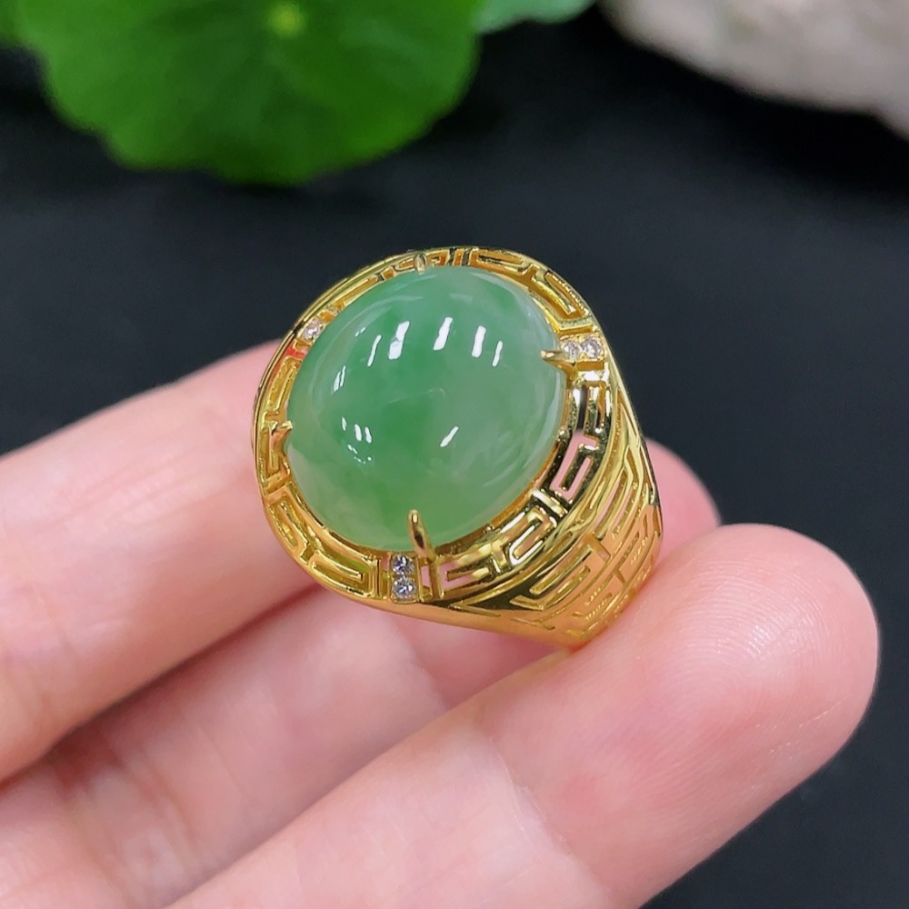 F31592767 Jadeite Cabochon Inlaid Ring 18K Gold Size 22 Total Weight Approx. 7.39g