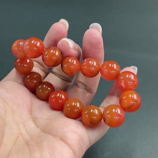 C21400092 Red Agate Bracelet, approx. 12.8mm, total weight approx. 45.90g, visible organic matter