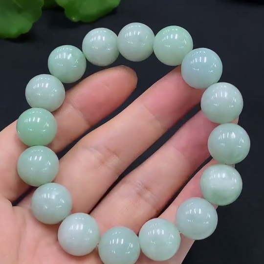 F18982765 Jadeite Bead Necklace Diameter Approx. 12.8 Total Weight 58.217g