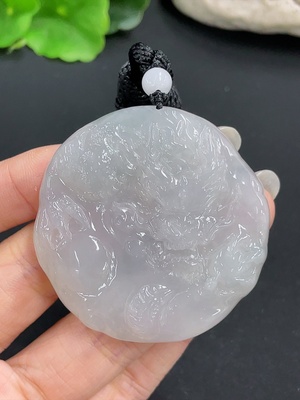F41950133 翡翠挂件 龙牌 含绳货品总重约43.41g