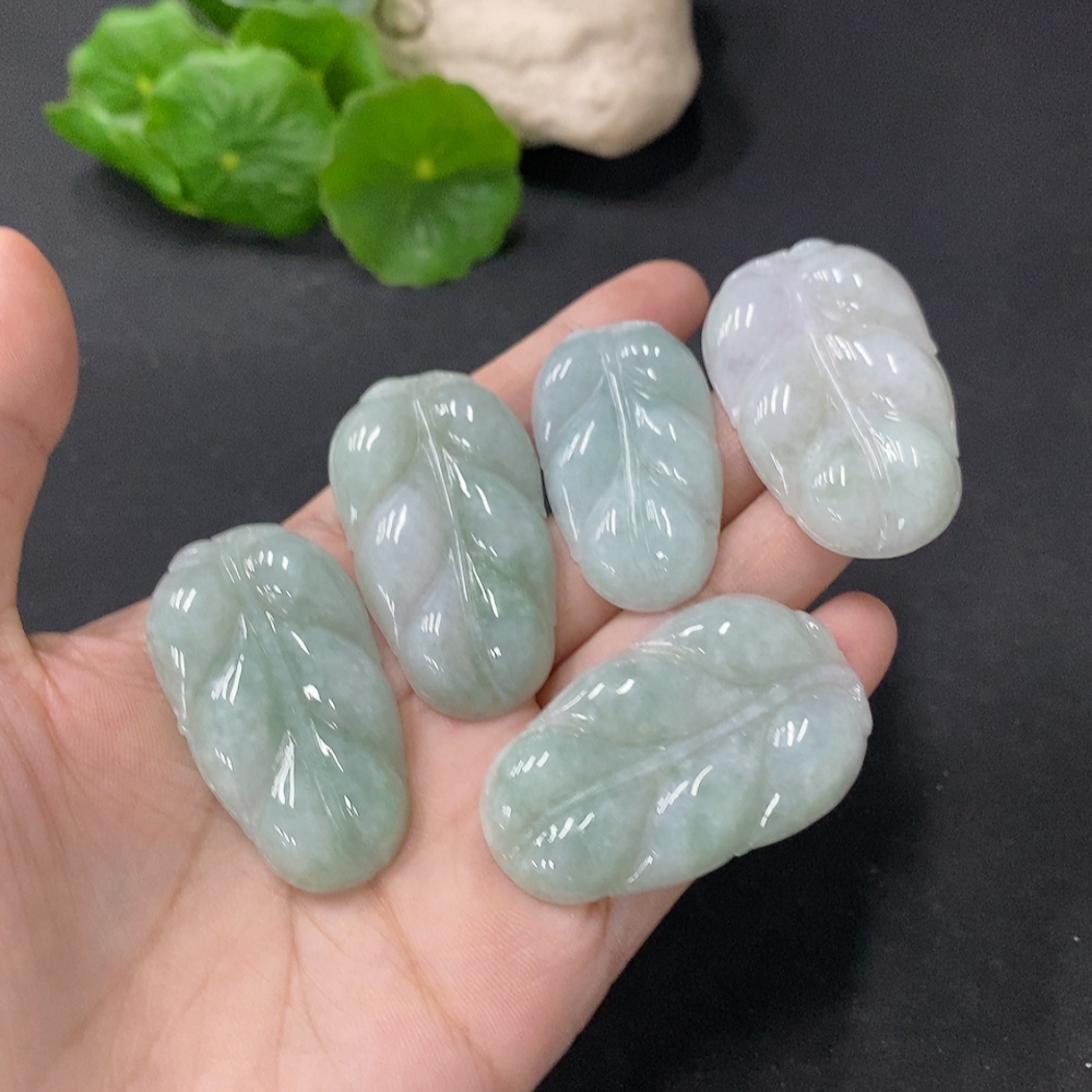 F32734276 Jadeite Pendant One Lot Sale