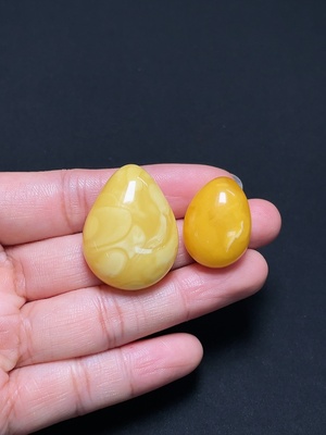 C45473577 琥珀蜜蜡饰品 货品总重约8.44克