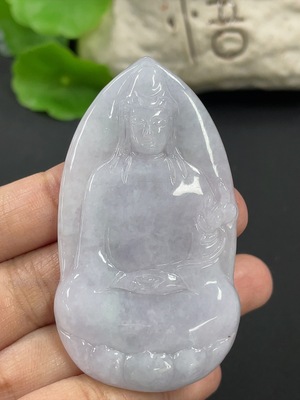 F42973707 翡翠观音挂件 货品总重约21.83g
