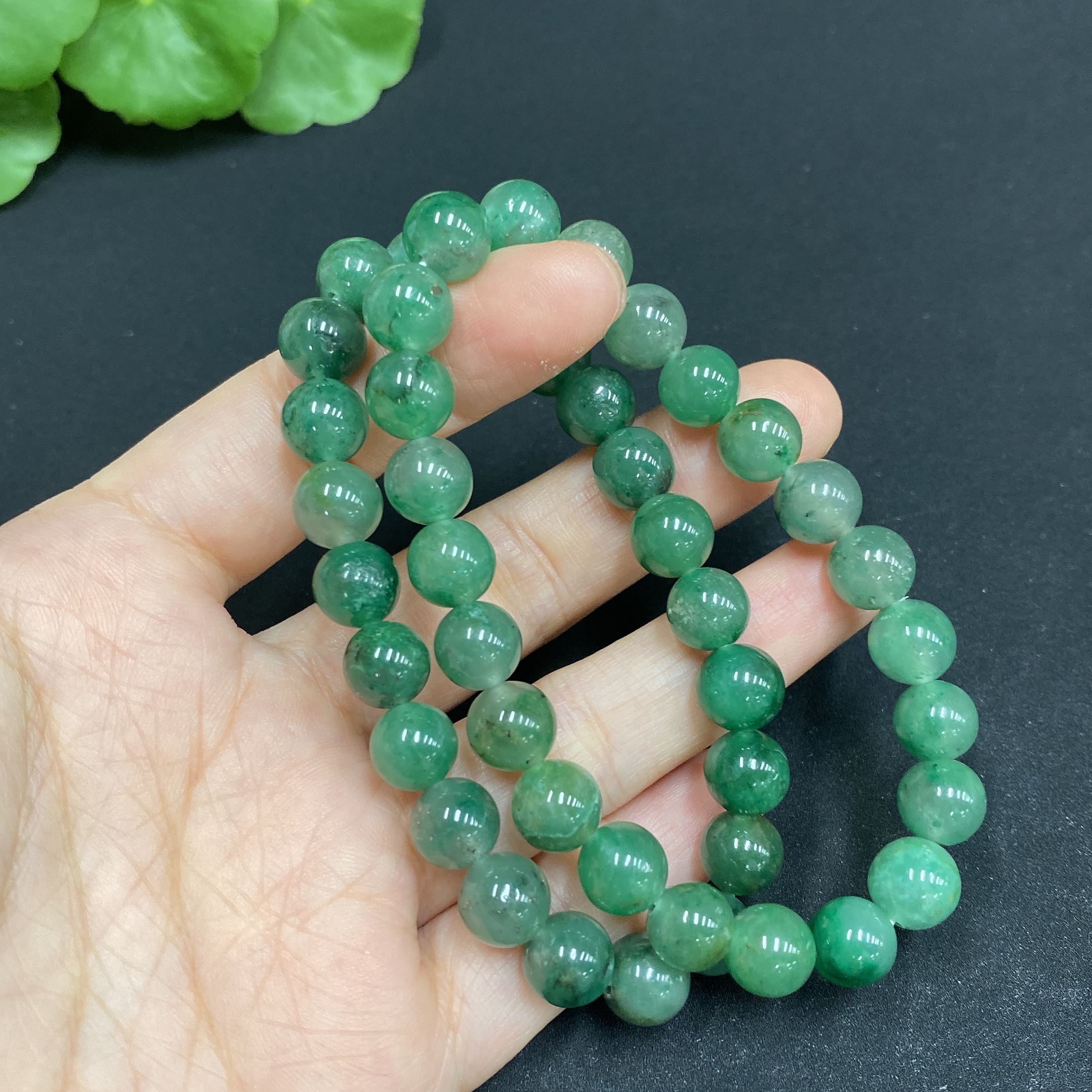 H34986024 African Emerald (Dulong Jade)