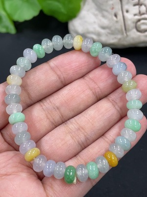 F42974075 翡翠手串 卡7mm左右 货品总约重16.7g