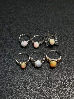 C34008273 Opal Ring Adjustable Non-Gold Total Weight Approx. 18.26g Sell as a Lot