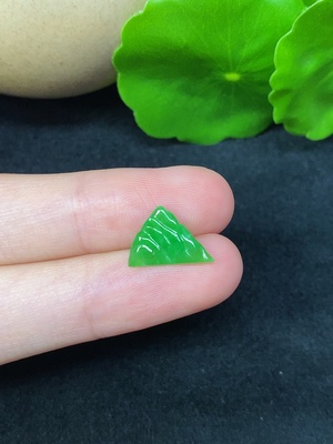 F45335394 翡翠戒面 总重约0.38g