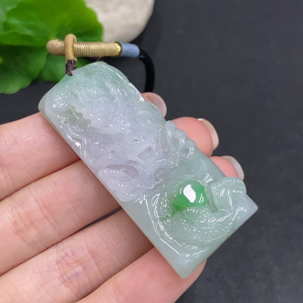 F34060633 Jadeite Soaring Dragon Pendant