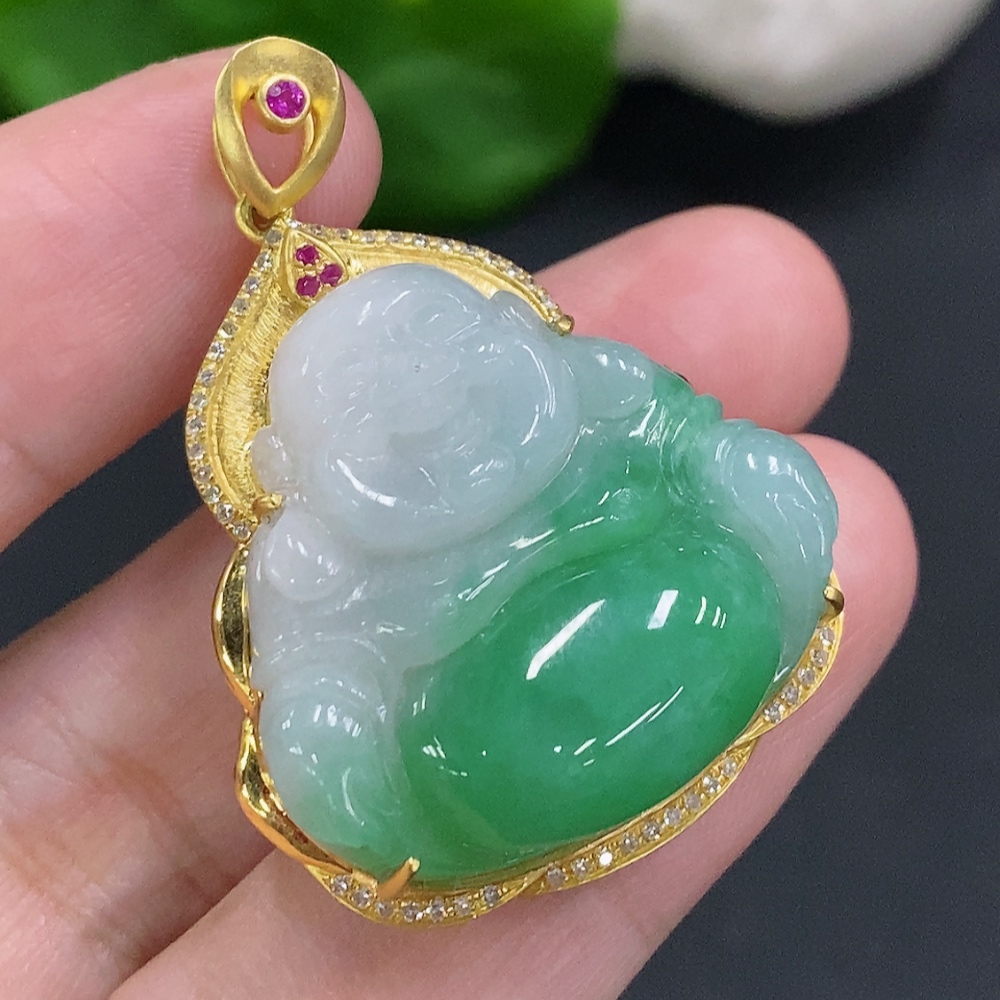 F33934224 Jadeite Buddha Pendant Set in 18K Gold, Total Weight Approx. 12.6g (Colorless Stones Are Diamonds)