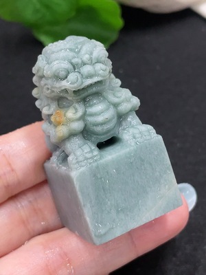 F33898649 Jadeite Rough Carved Lion Seal Total Weight Approx. 73.7g