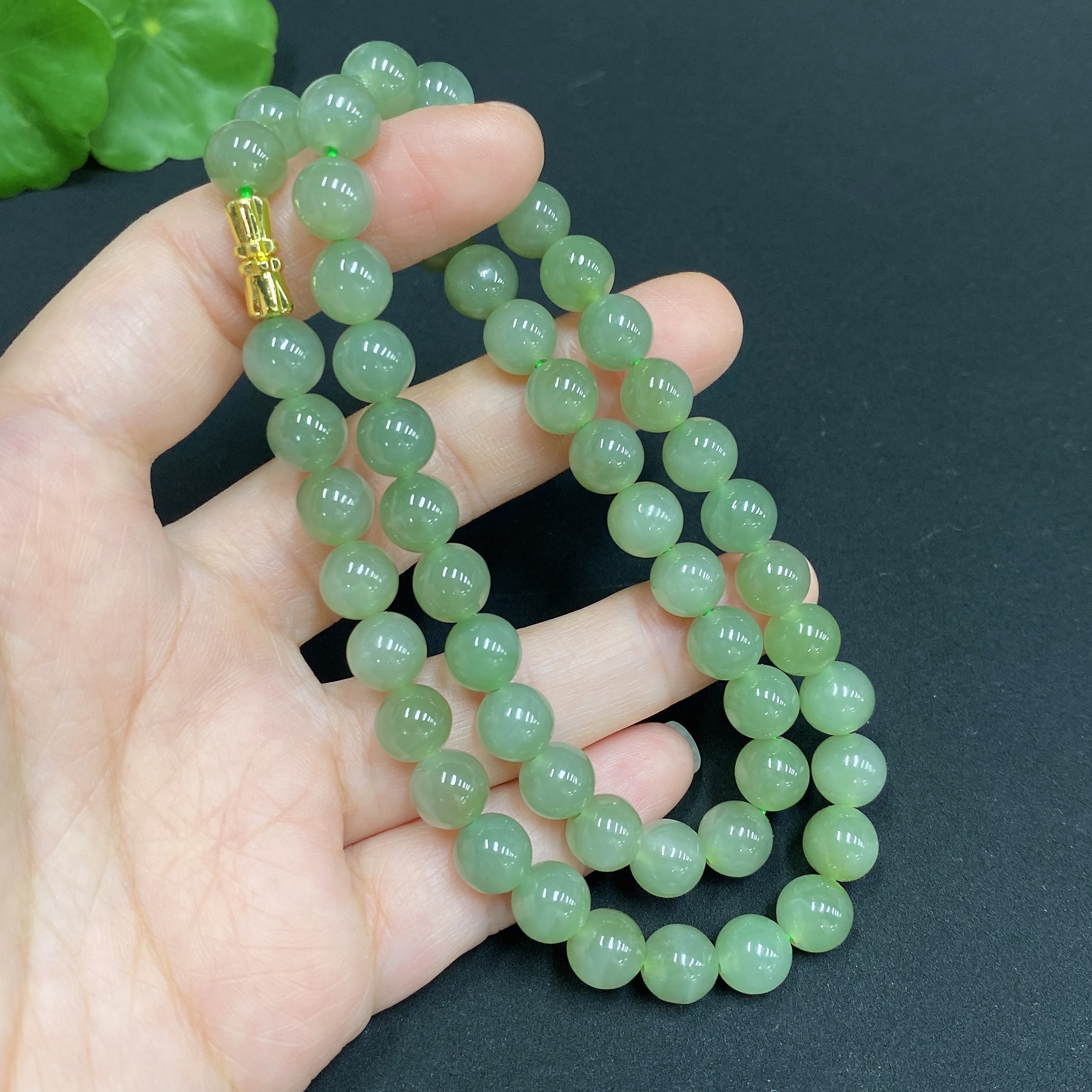 H34971076 Hetian Jade Bead Necklace, Approx. 7.6mm, Total Weight Approx. 40.3g