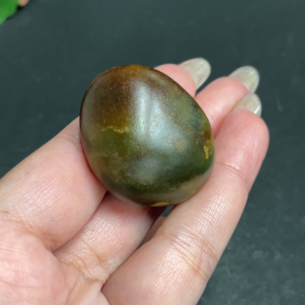 H30551071 Hetian Jade Pendant    God of Wealth    Total weight: approx. 31g    Undetermined skin color origin