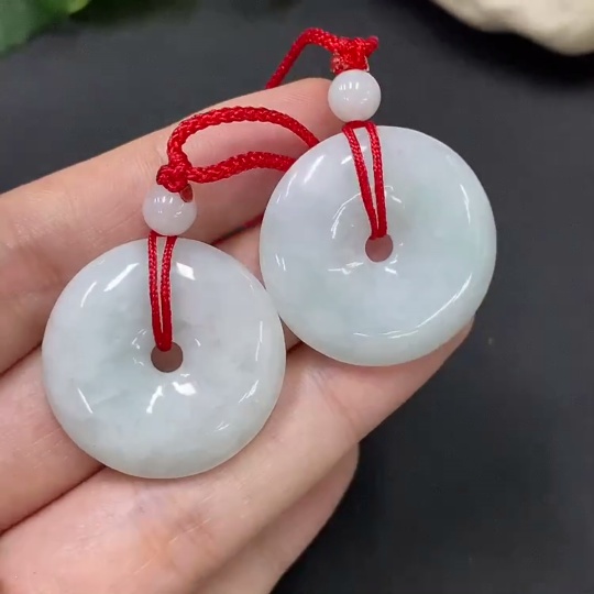 F26020714 Jadeite Pendant Wholesale Lot