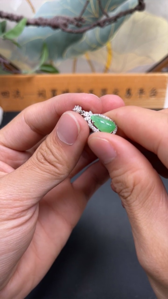 F35080164 Jadeite Inlaid Pendant Non-Gold Inlaid Total Weight Approx.1.69g