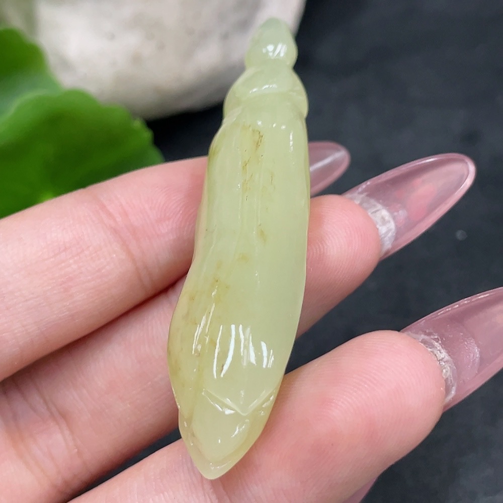 H33885333 Hetian Jade Pendant Magnolia Flower Undetermined Skin Color Cause Total Weight Approx. 12.8g