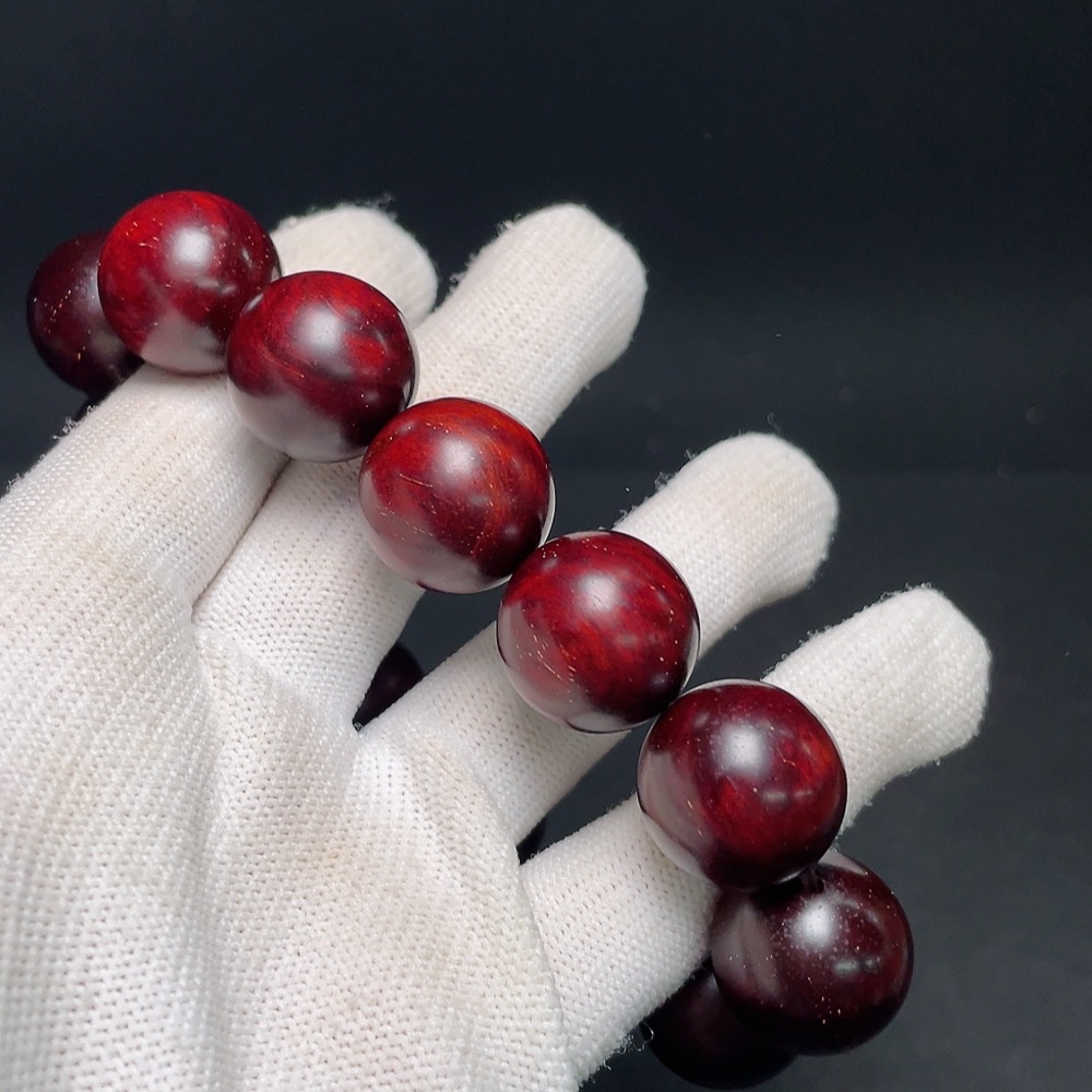 W28240237 Small-Leaf Sandalwood Bead Bracelet, Total Weight Approx. 52.3g, Size ~17.9mm