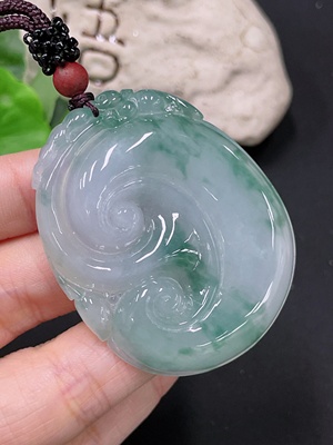 F33866084 Jadeite Ruyi Pendant with total weight approx. 33.5g including rope