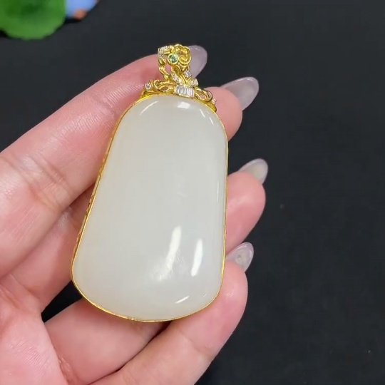 H33901157 Hetian Jade Inlaid Pendant, Plain Pendant, Total Weight Approx. 47.8g, 18k