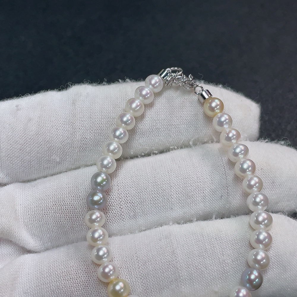 C32817295 Pearl Bracelet Non-Gold Color Origin Undetermined Total Weight Approx. 4.91g Size About 4.8mm