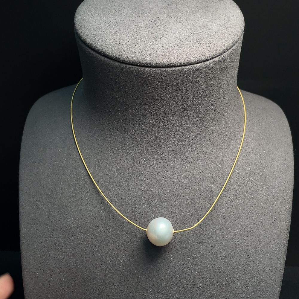 C32784317 Seawater Pearl Pendant Necklace (Non-Gold Chain) with 73% Gold Pendant, Total Weight Approx. 5g Including Chain, Pearl Size About 14.7mm