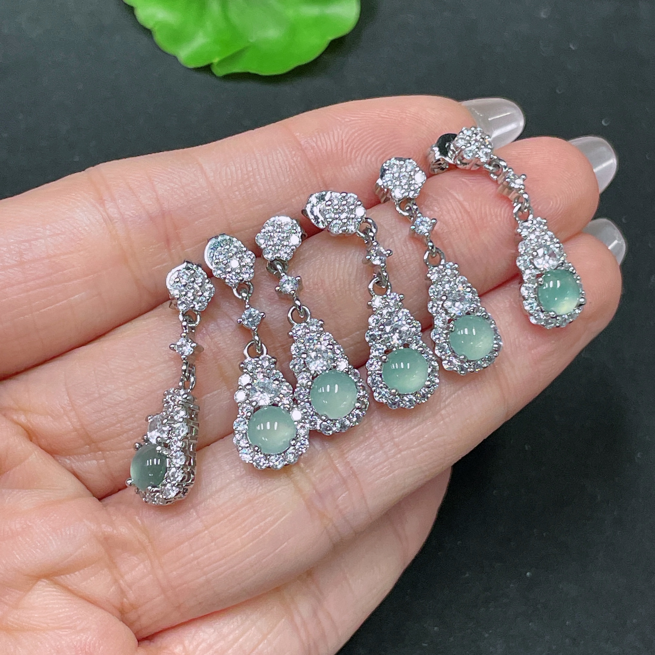 F35104035 Jadeite Inlaid Earrings Non-Gold Sell as a Lot