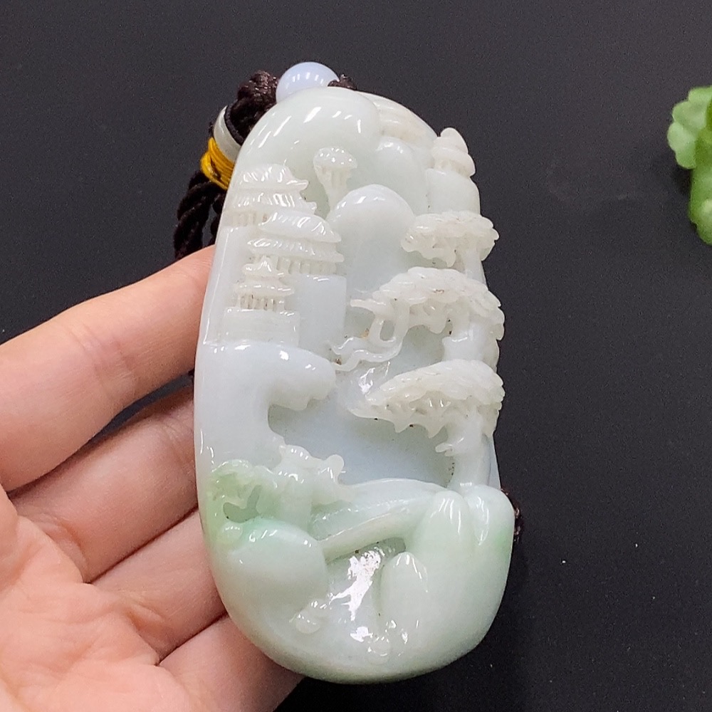F35090995 Jadeite landscape hand piece Total weight approx. 204.89g With non-A matching beads