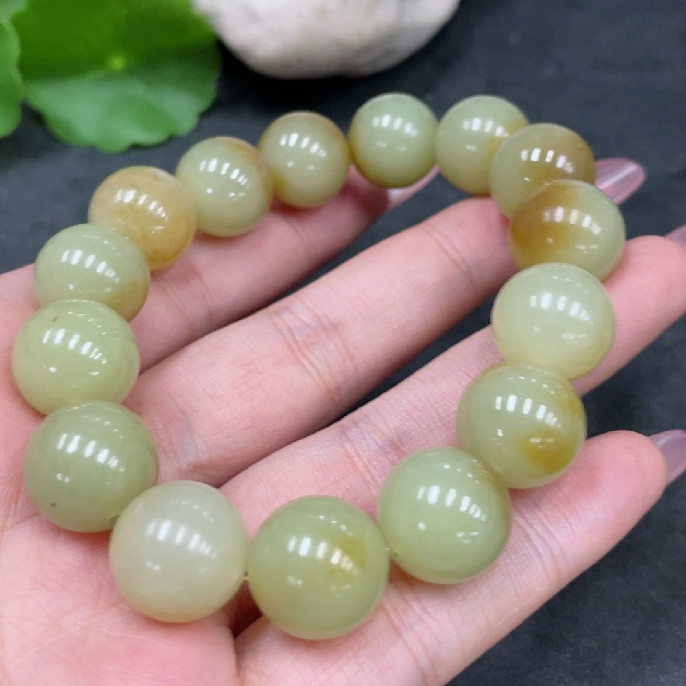 H33944798 Hetian Jade Bracelet, approx. 13.8mm, total weight approx. 64g