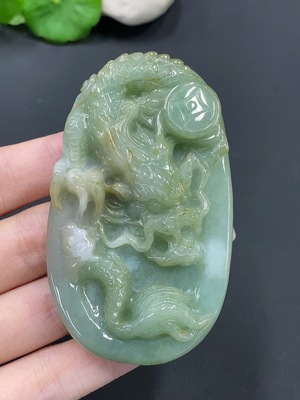 F15697419 JadeiteDragon Soaring Pendant