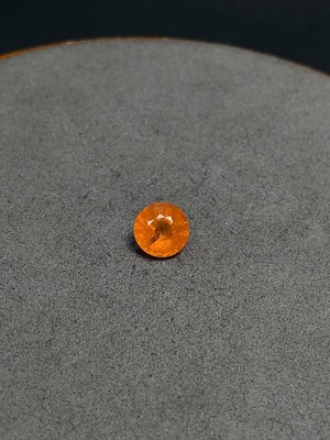 C34066112 Garnet loose stone total weight approximately 3.40 carats