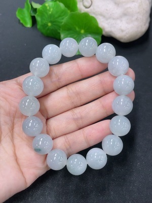 F45470606 翡翠手串 最大卡12.7mm左右  货品总约重54g