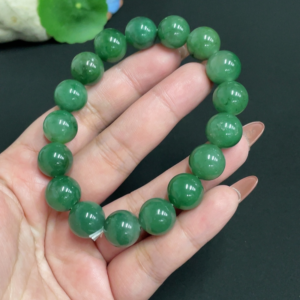 H34073848 African Emerald (Dulong Jade)