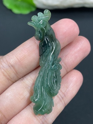 F42952877 翡翠挂件 货品总重约6.6g