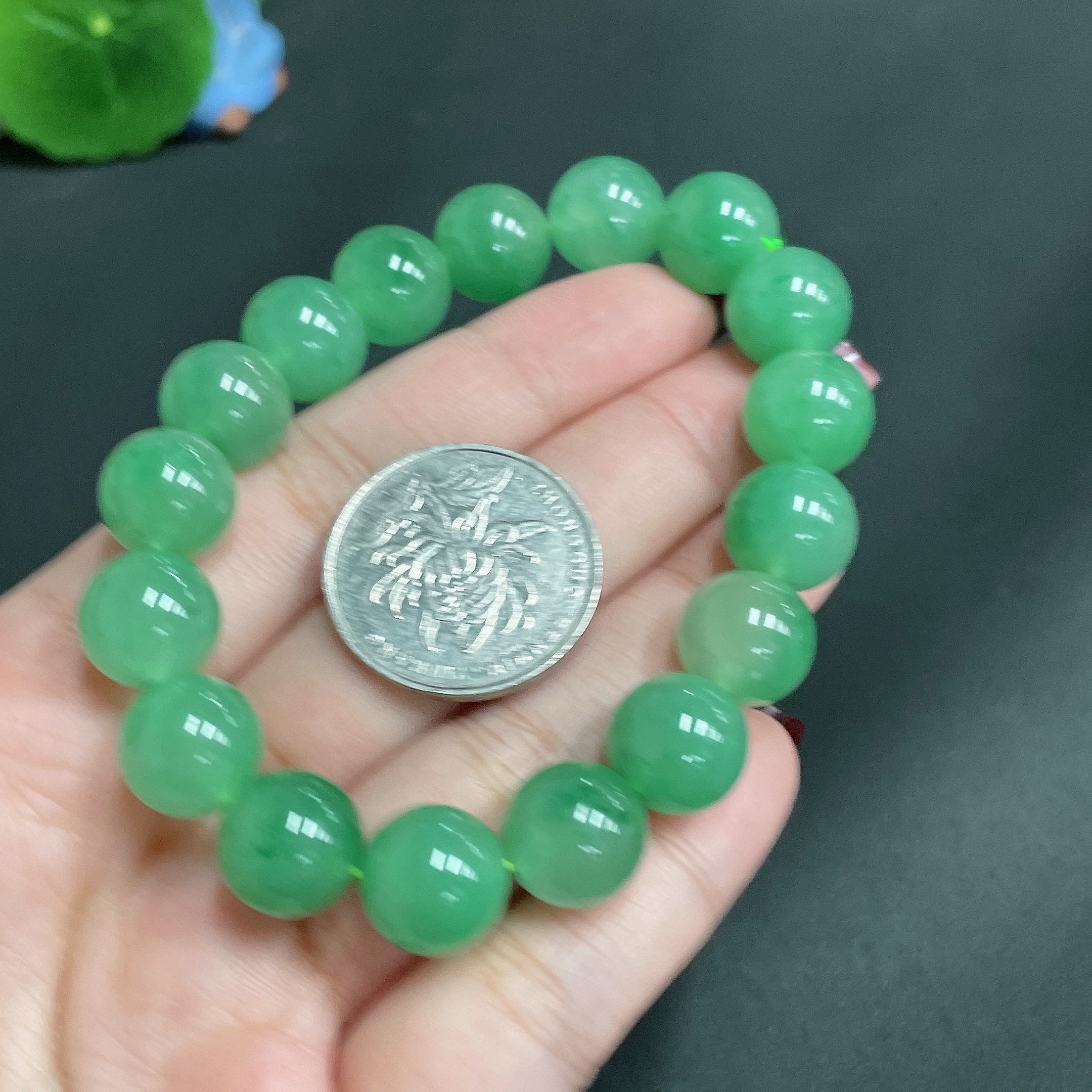 H24722413 Dulong Jade Bead Bracelet approx. 11.7mm total weight approx. 41.1g