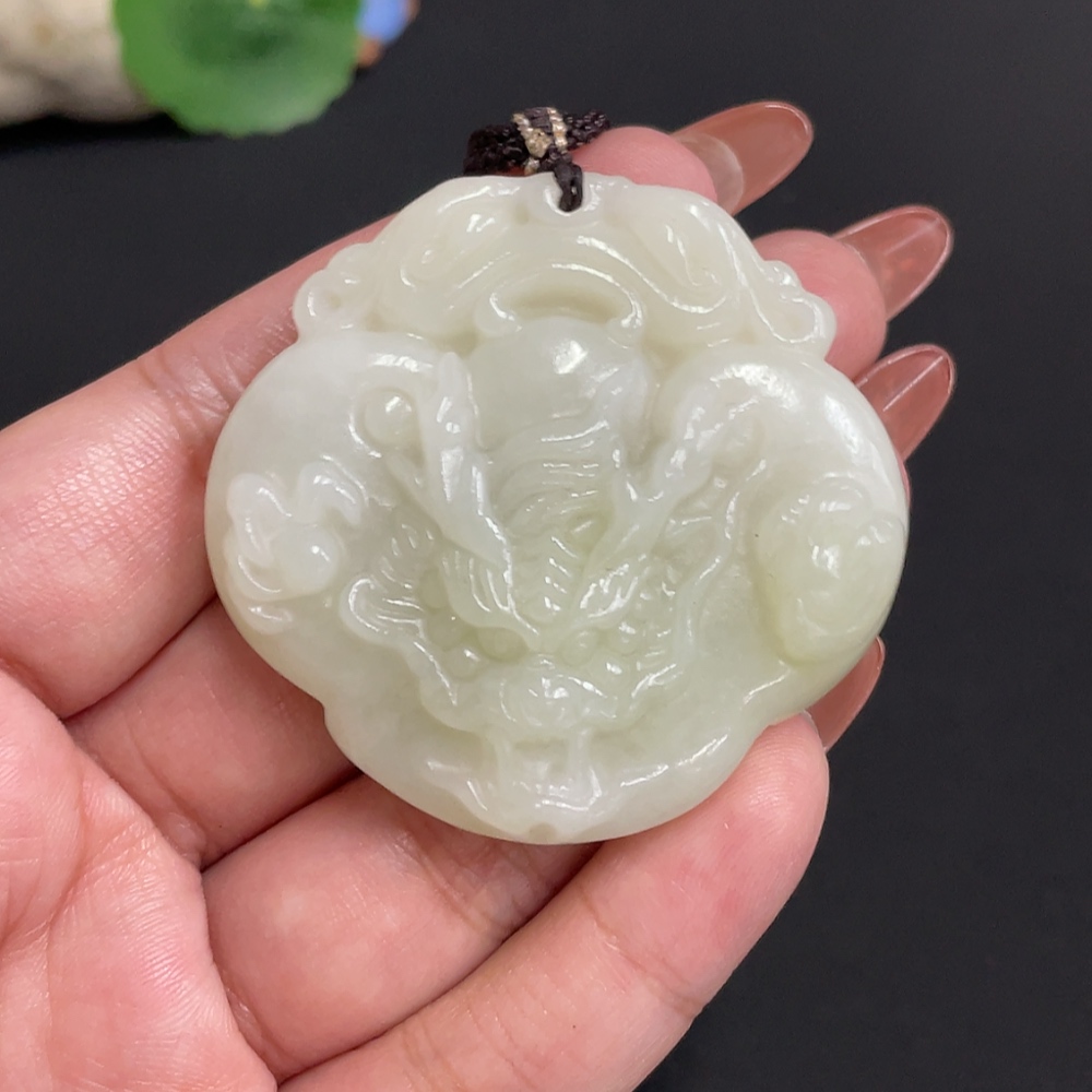 H34074310 Hetian Jade Pendant Dragon Total Weight approx. [with rope] 54.3g