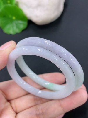 F44284287 翡翠挂件 童镯 一手走