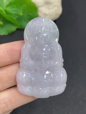 F45431376 翡翠观音挂件 货品总重量约19克