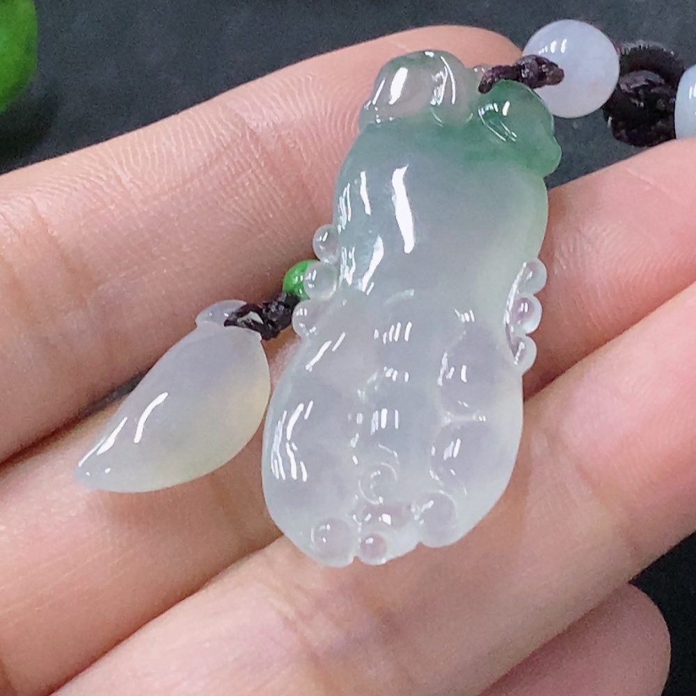 F33912797 Jadeite Chayote Pendant Total Weight About 11g
