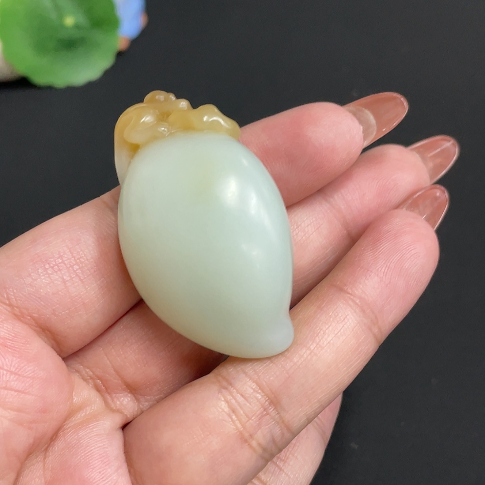 H34074153 Hetian Jade Pendant - Auspicious Monkey Offering, Total Weight Approx. 33.9g