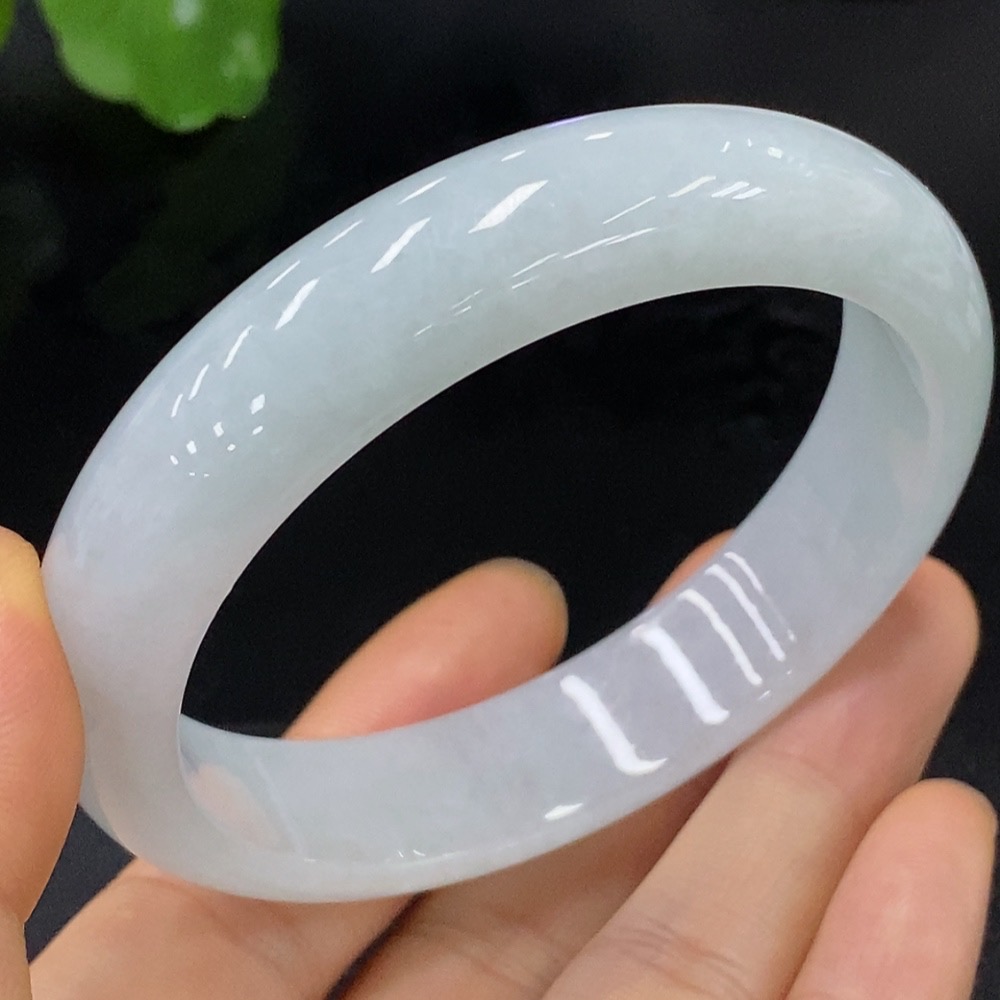 F28206470 Jadeite Round Bangle, Total Weight Approx. 57.49g, Size 57.5