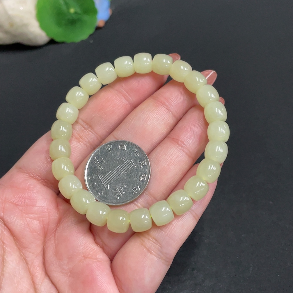 H34004770 Hetian Jade Bracelet Approx. 7.7mm Total Weight Approx. 22.2g