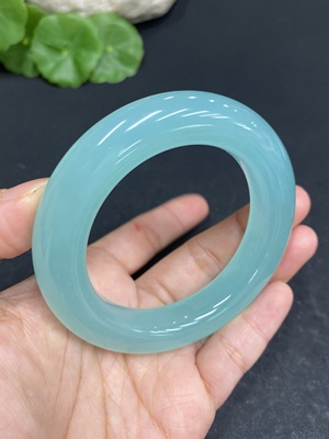 H33904192 Xiuyu (Serpentine Jade) Regular Bracelet Size 52.2 Total Weight Approx. 64g