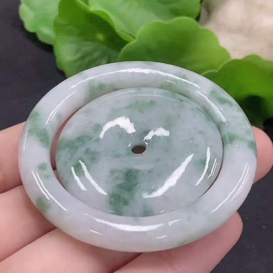 F35133203 Jadeite Mother-and-Child Toggle Pendant Total Weight Approx. 31.1g