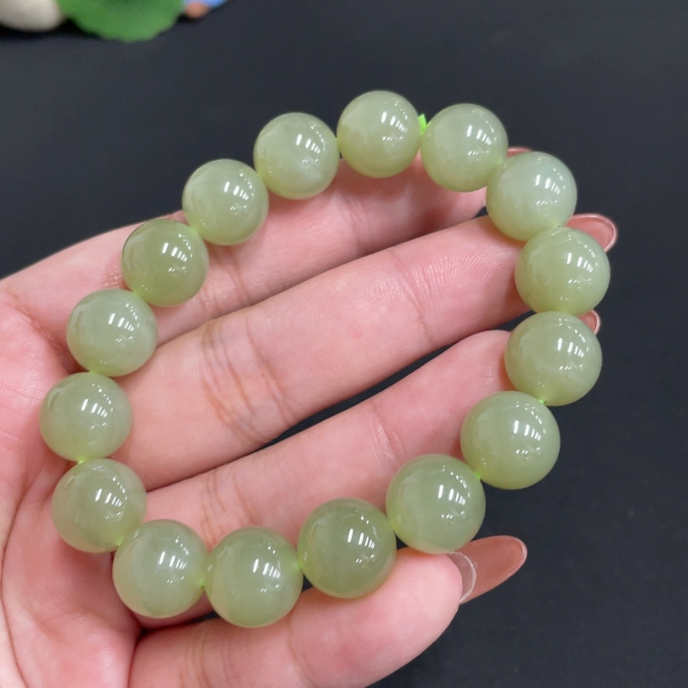 H35101262 Hetian Jade Bracelet, Approx. 11.8 mm Beads, Total Weight About 43g